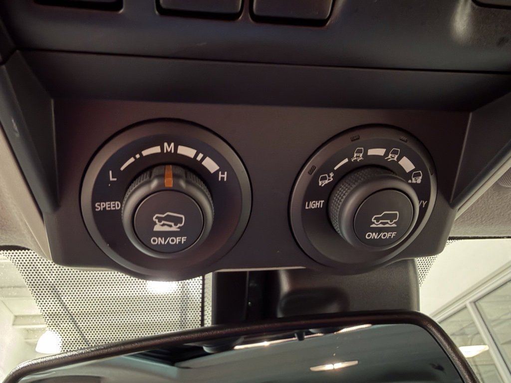 Used 2021 Toyota 4Runner Venture w/ Moonroof Package image 22