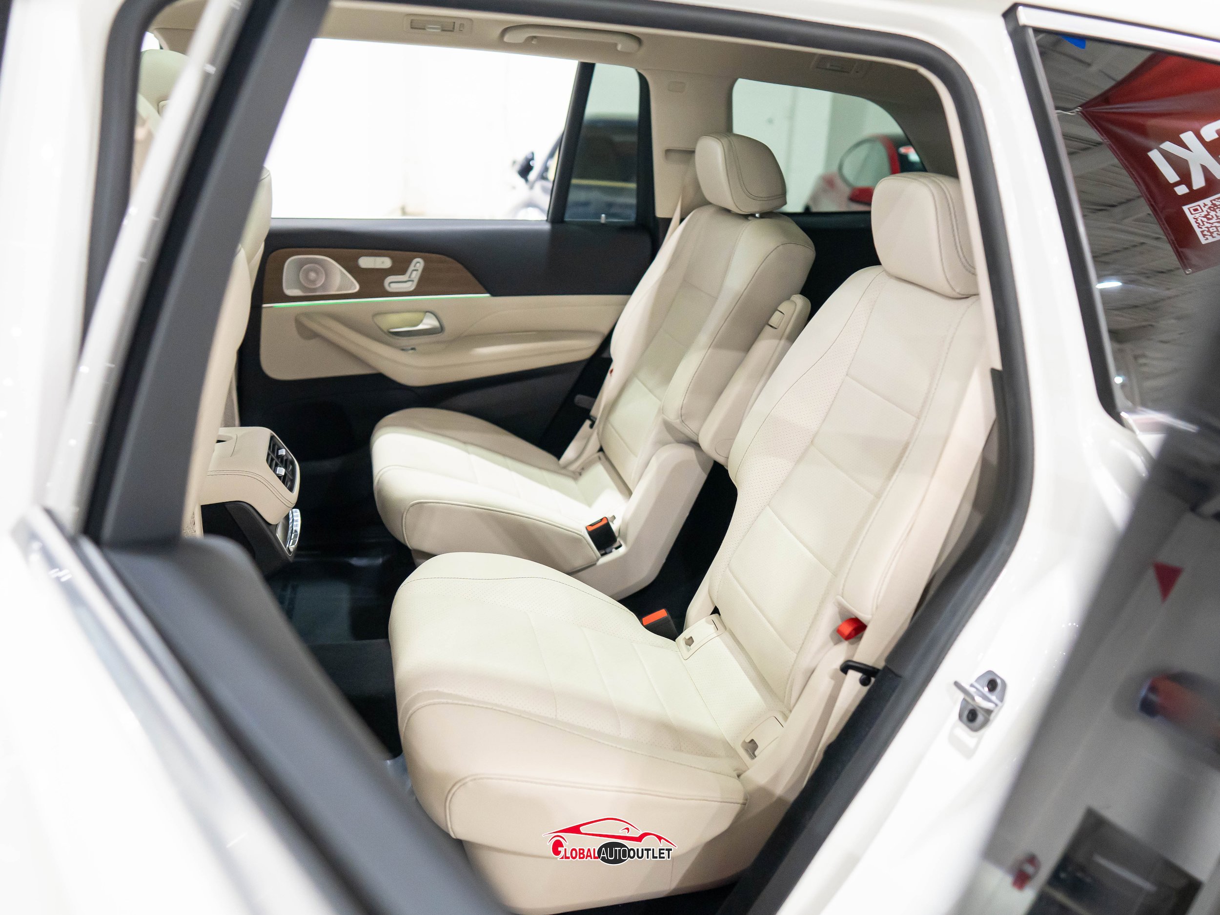 Used 2021 Mercedes-Benz GLS 450 4MATIC image 20