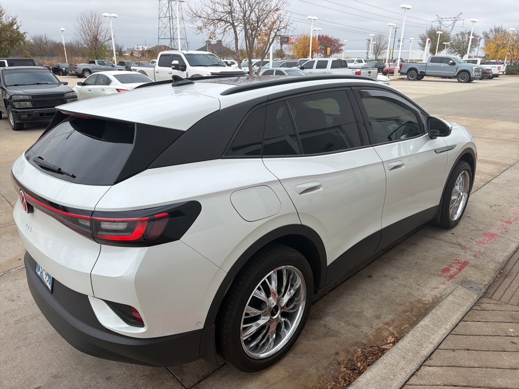 Used 2023 Volkswagen ID.4 Pro S image 2