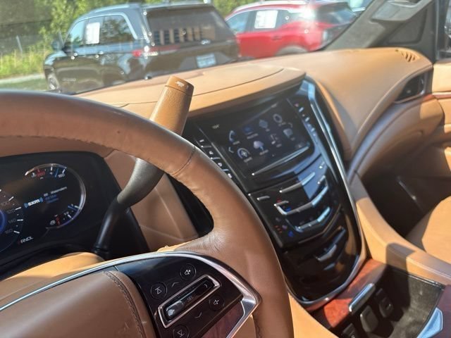 Certified 2017 Cadillac Escalade Platinum AWD/4WD image 11