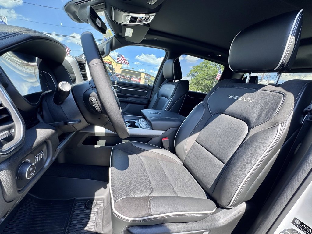 New 2026 RAM 1500 Laramie w/ Night Edition image 16