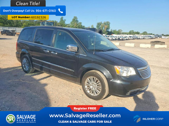 Used 2015 Chrysler Town & Country Touring-L w/ Driver Convenience Group FWD image 5