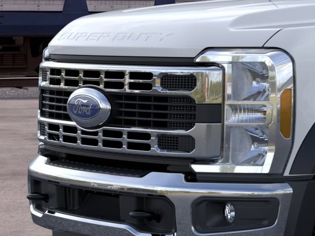 New 2026 Ford F550 4x4 Regular Cab Super Duty image 17