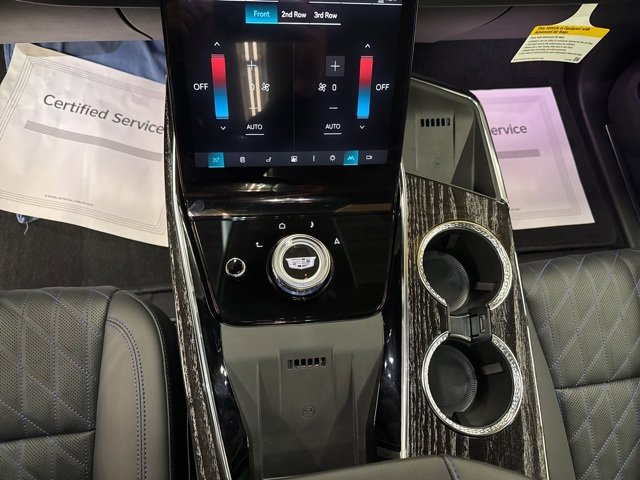 Used 2025 Cadillac Escalade IQ Luxury 1 image 18