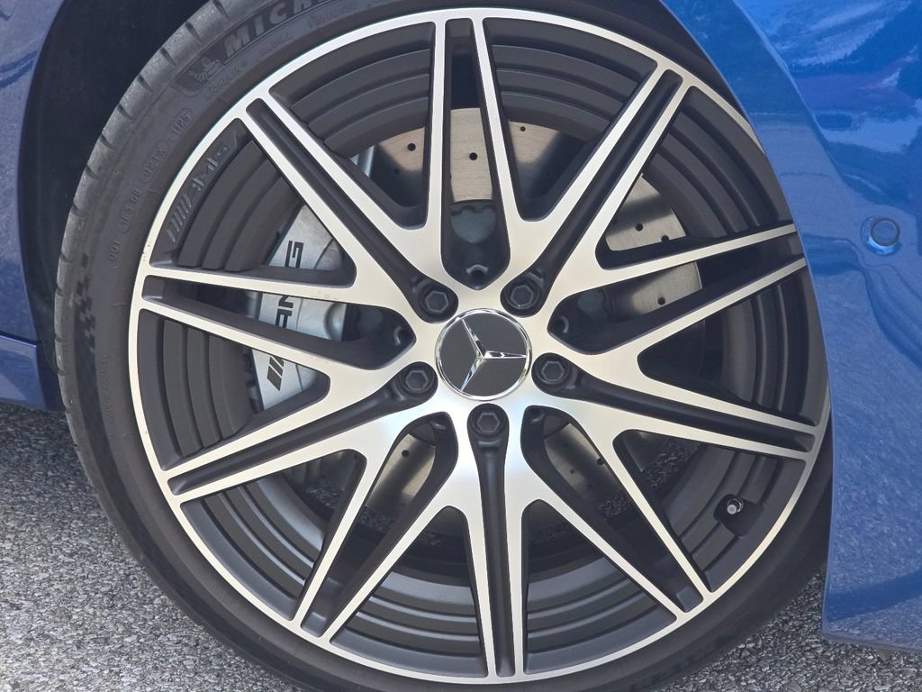 Used 2026 Mercedes-Benz C 43 AMG 4MATIC Sedan image 11