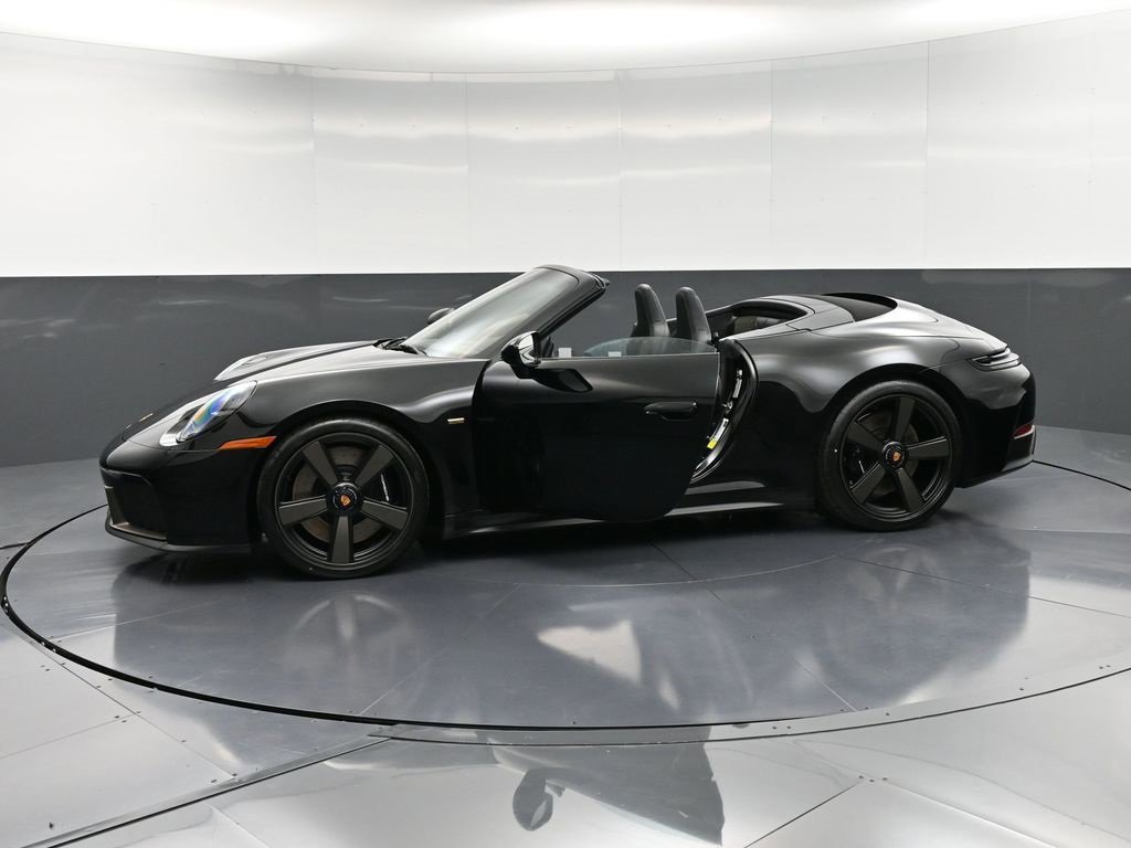 New 2026 Porsche 911 Carrera 4 GTS image 41