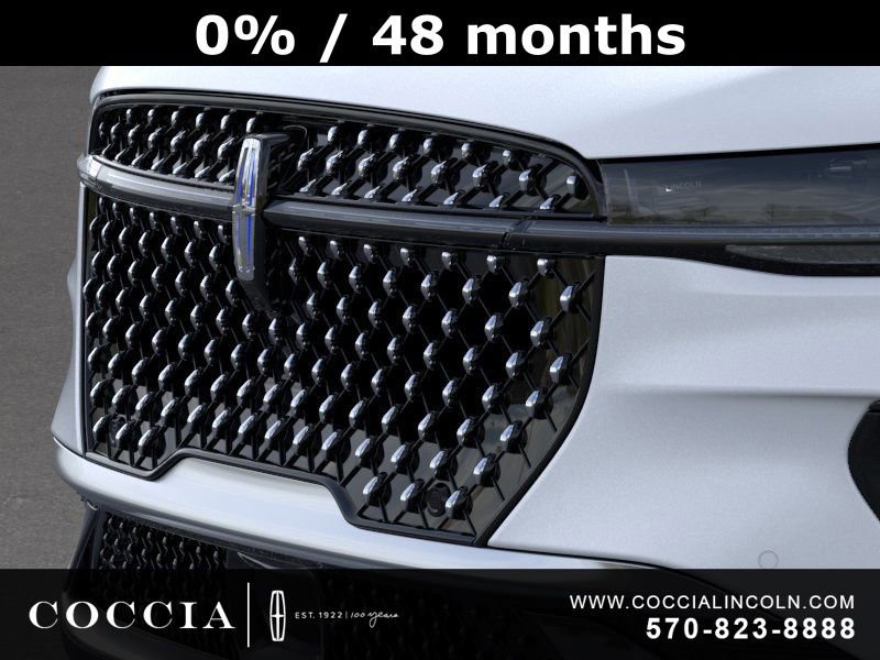 New 2026 Lincoln Nautilus Premier image 17