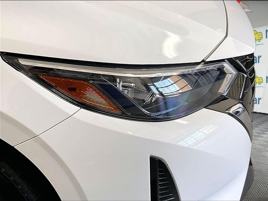 Certified 2024 Nissan Sentra SV FWD image 29