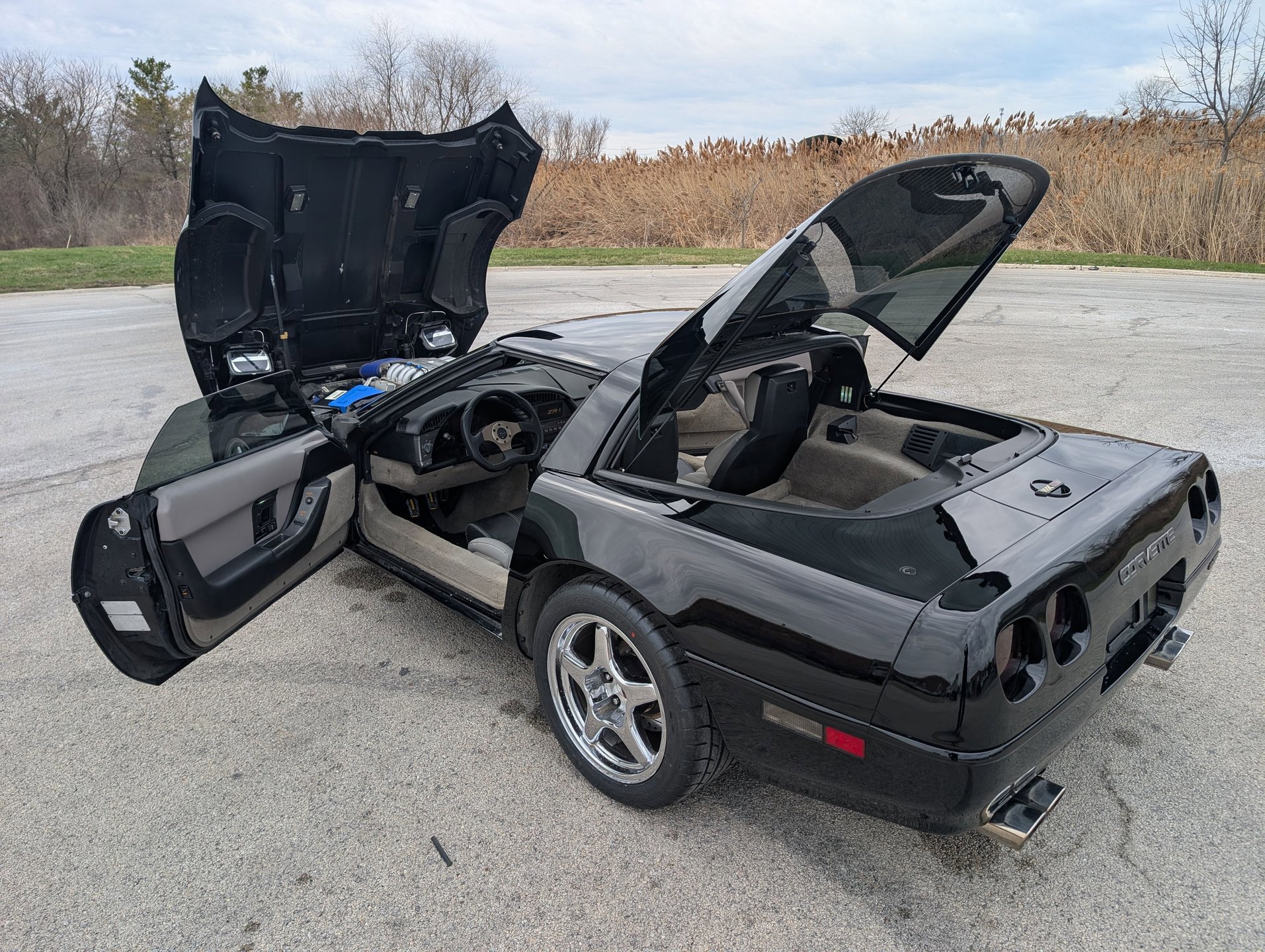 Used 1991 Chevrolet Corvette ZR-1 image 48