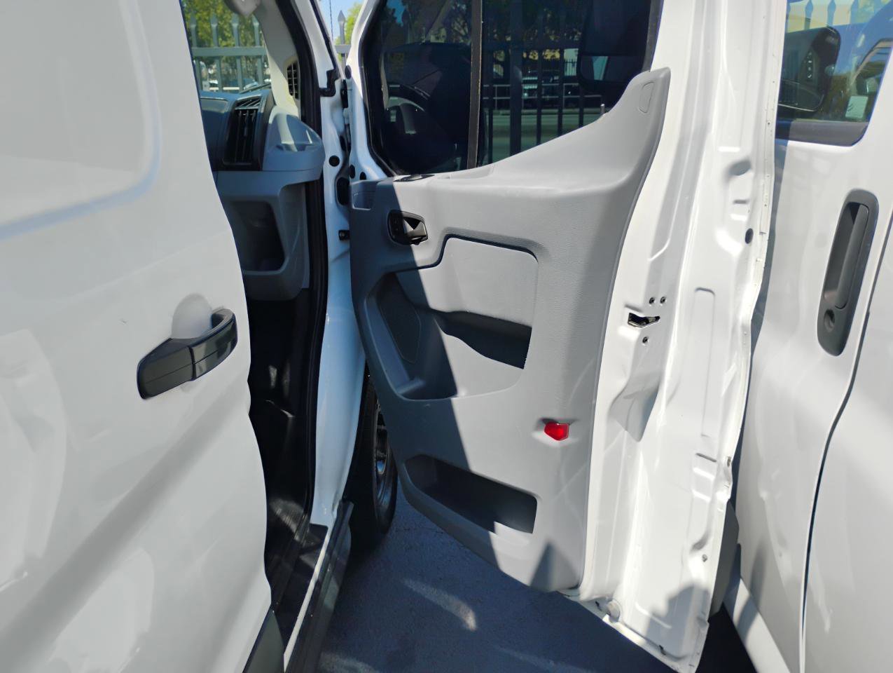 Used 2015 Ford Transit 150 130 Low Roof RWD image 42