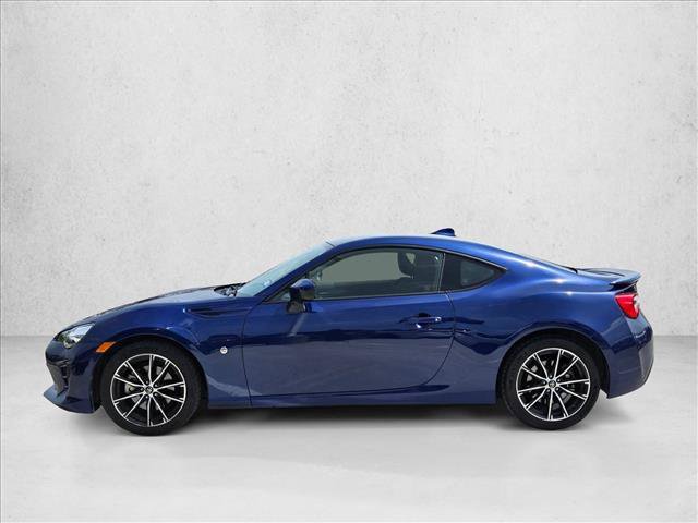 Used 2017 Toyota 86 RWD image 9