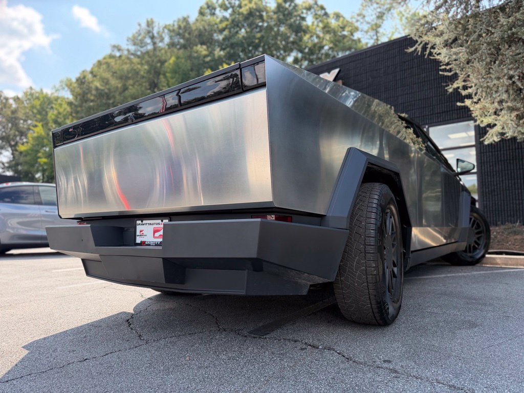 Used 2025 Tesla Cybertruck AWD Crew Cab image 13