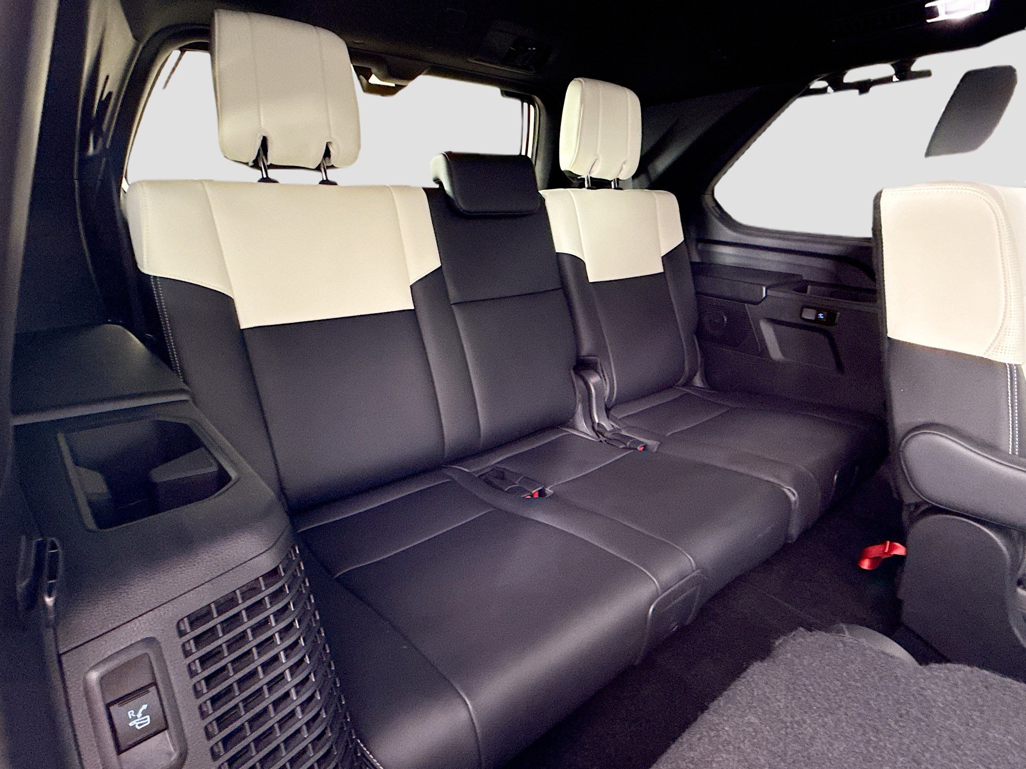 Used 2024 Toyota Sequoia Capstone image 29