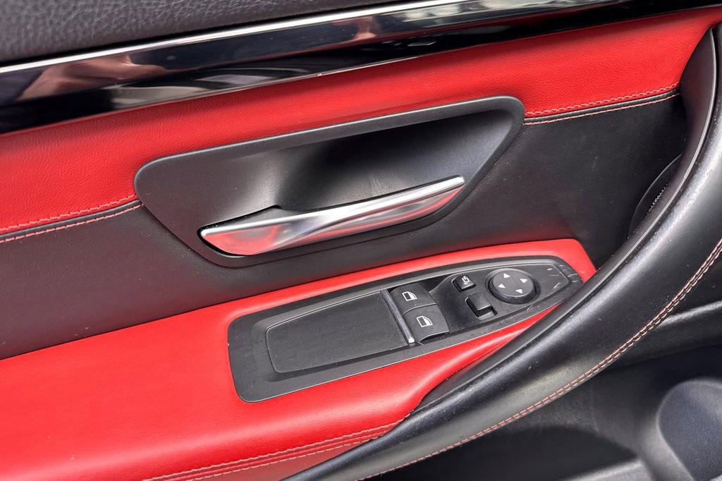 Used 2020 BMW M4 Coupe w/ Competition Package image 10