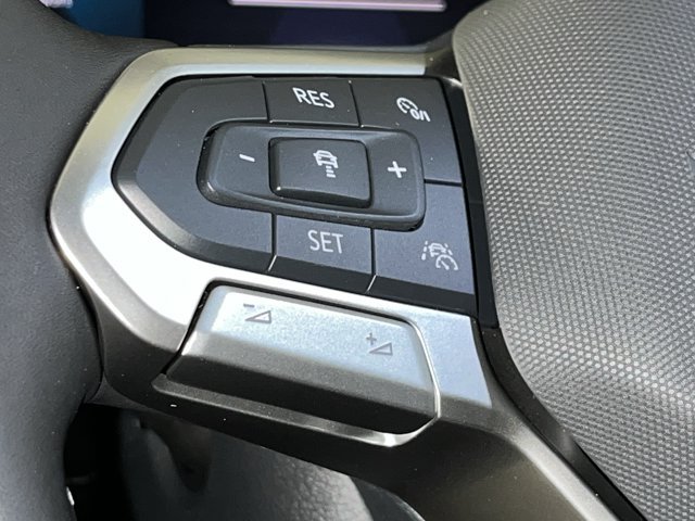 New 2026 Volkswagen Atlas Cross Sport SE AWD/4WD image 14