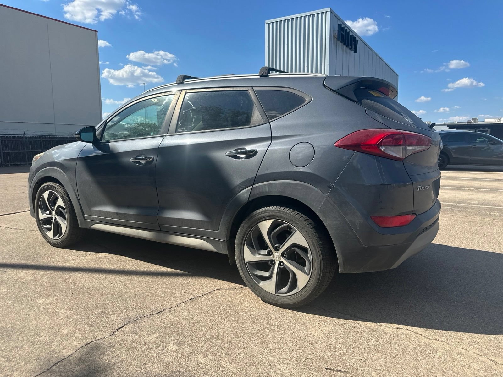 Used 2017 Hyundai Tucson Limited FWD image 4