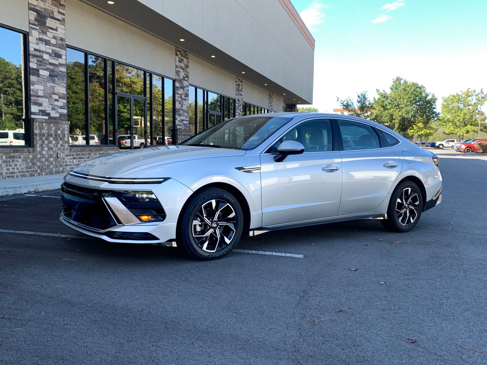 Used 2024 Hyundai Sonata SEL image 3