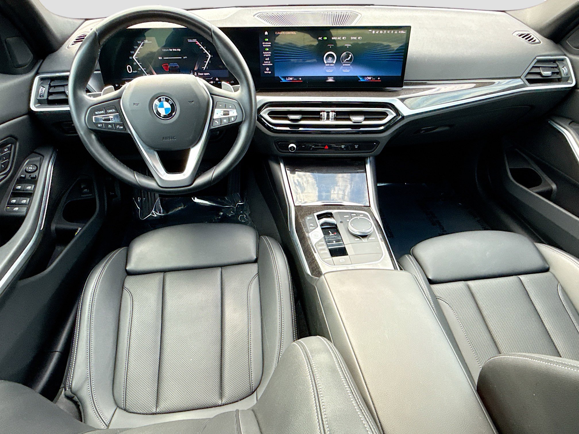 Used 2023 BMW 330i Sedan w/ Driving Assistance Package RWD image 15