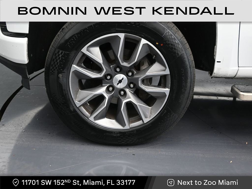 Used 2021 Chevrolet Silverado 1500 RST image 9