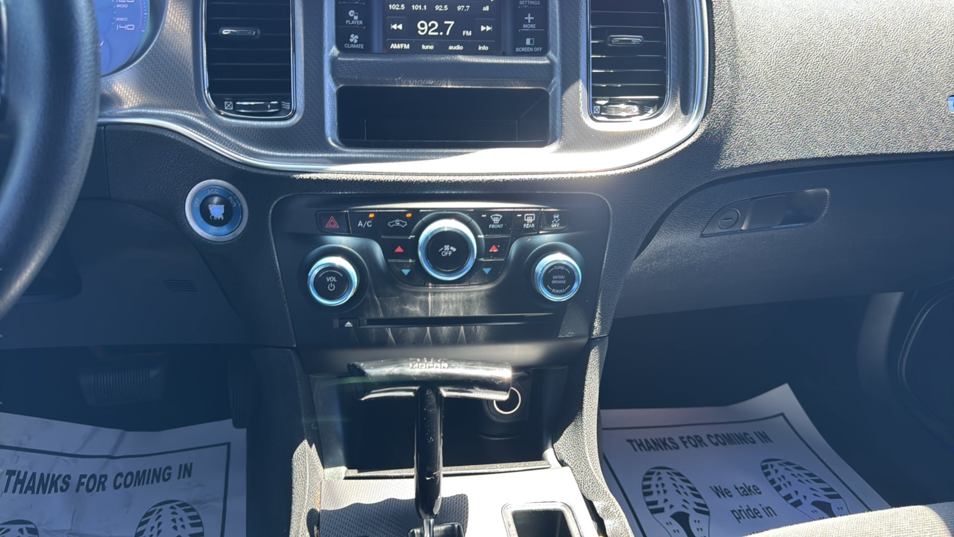 Used 2014 Dodge Charger SE RWD image 28