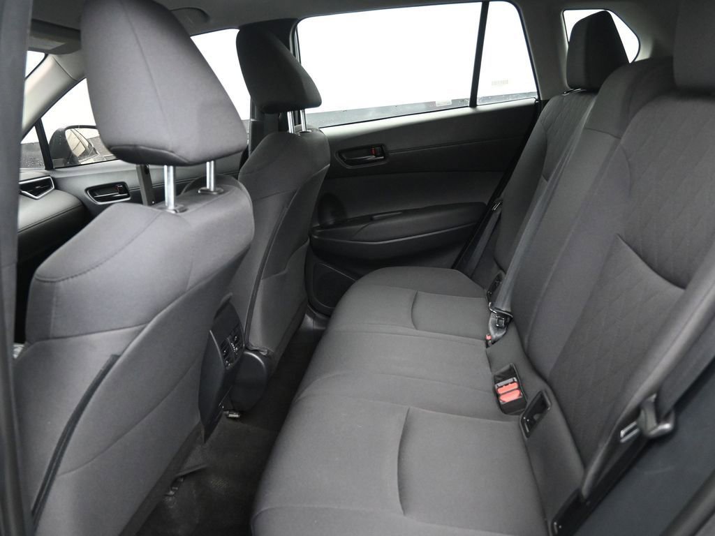 Used 2023 Toyota Corolla Cross LE FWD image 14