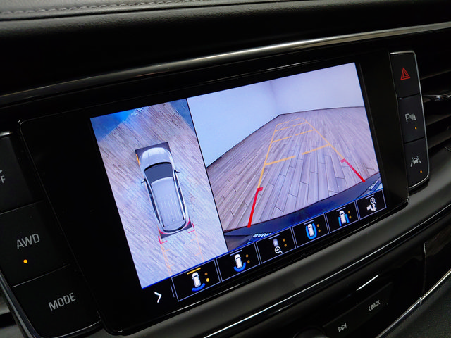 Used 2020 Buick Enclave Avenir w/ Avenir Technology Package AWD/4WD image 47