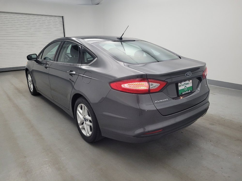 Used 2015 Ford Fusion SE FWD image 5