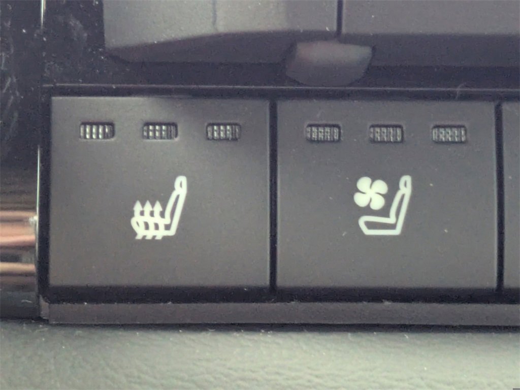 Used 2025 Toyota Sequoia Platinum w/ TRD Off-Road Package image 24