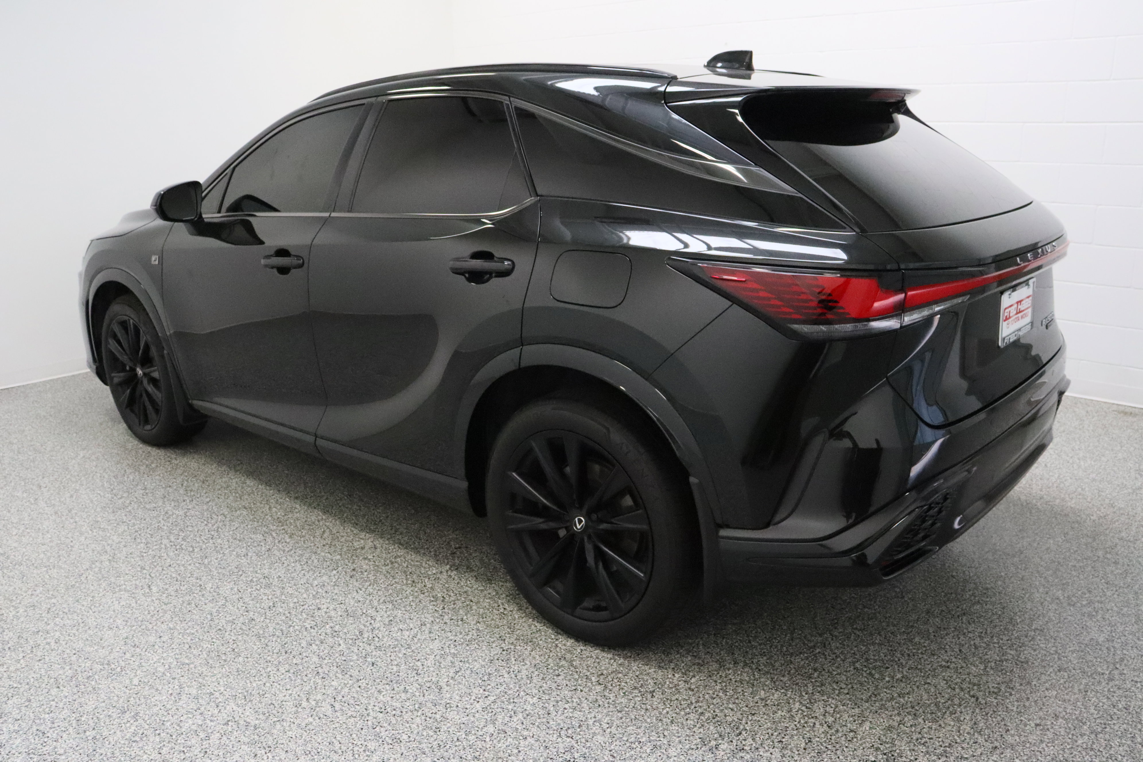 Used 2024 Lexus RX 500h F Sport w/ Convenience Package AWD/4WD image 9
