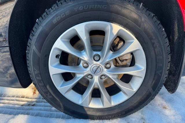 Used 2025 Chrysler Pacifica Select AWD/4WD image 10