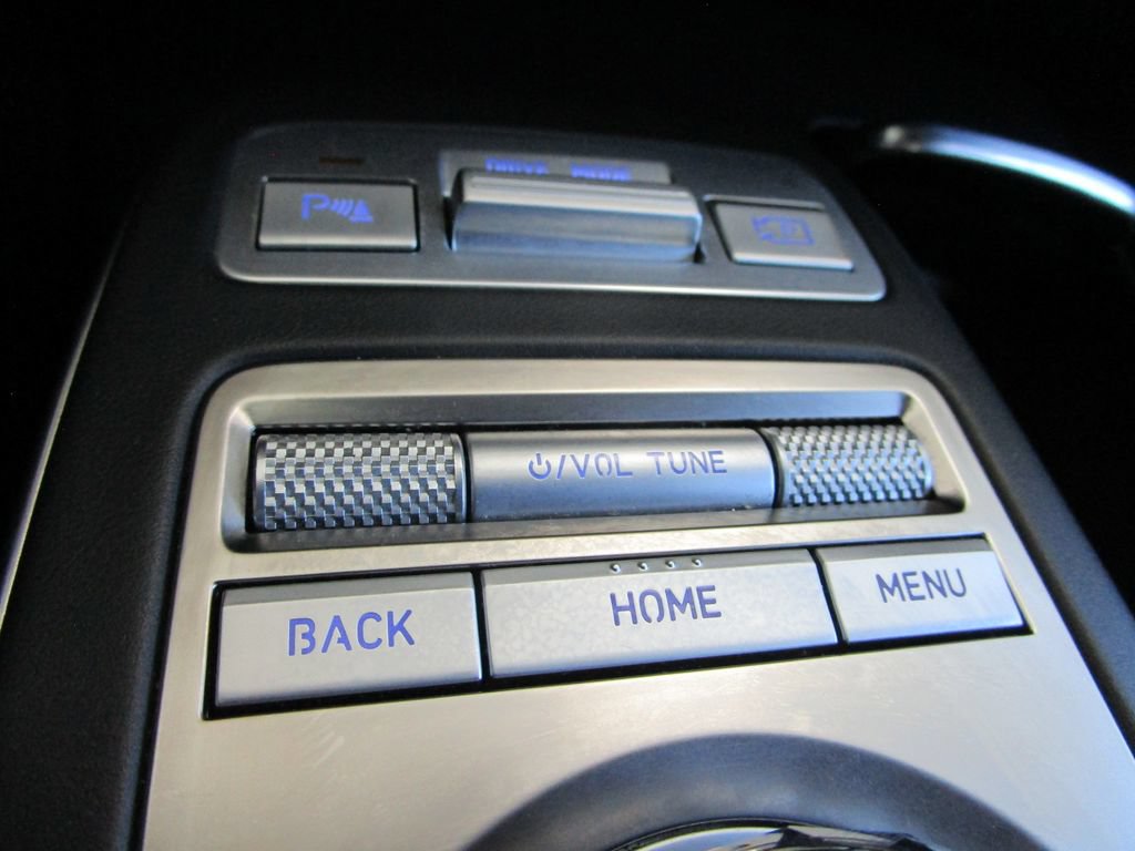 Used 2025 Genesis GV70 2.5T AWD/4WD image 35