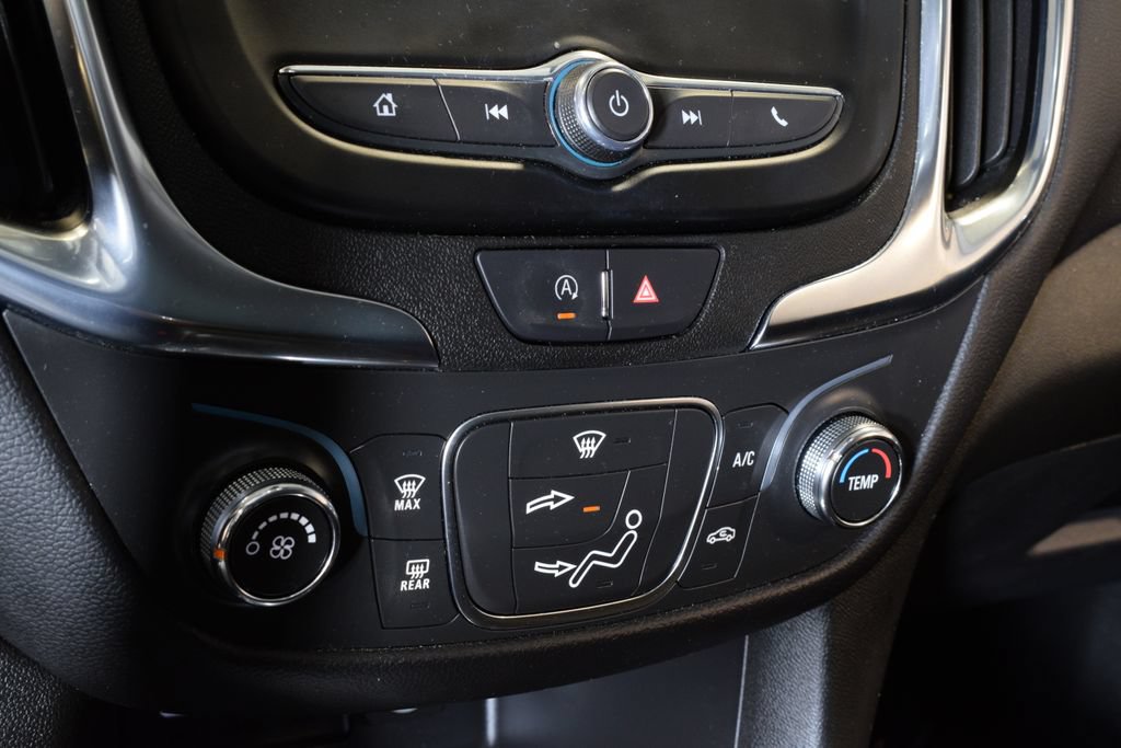 Used 2023 Chevrolet Equinox LT AWD/4WD image 25