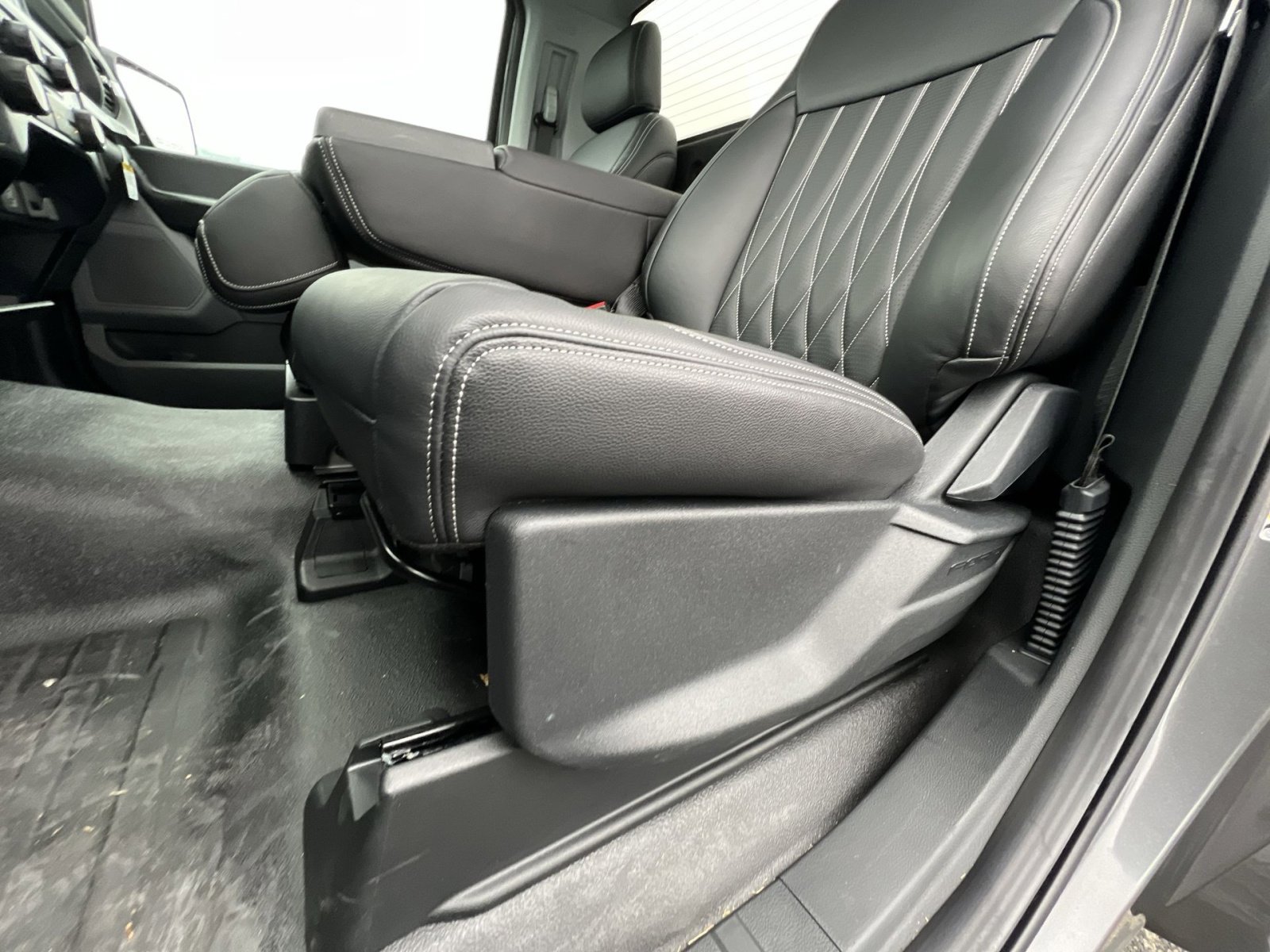 New 2025 Ford F150 XL image 14