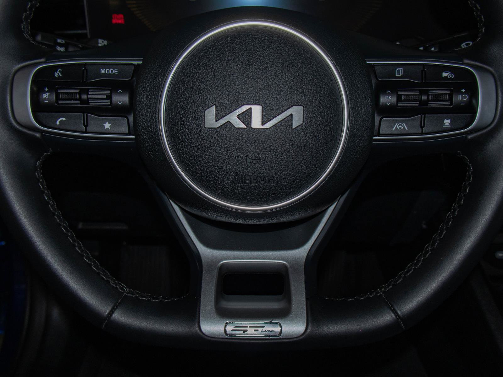 Used 2025 Kia K5 GT-Line w/ GT-Line Premium Package FWD image 12