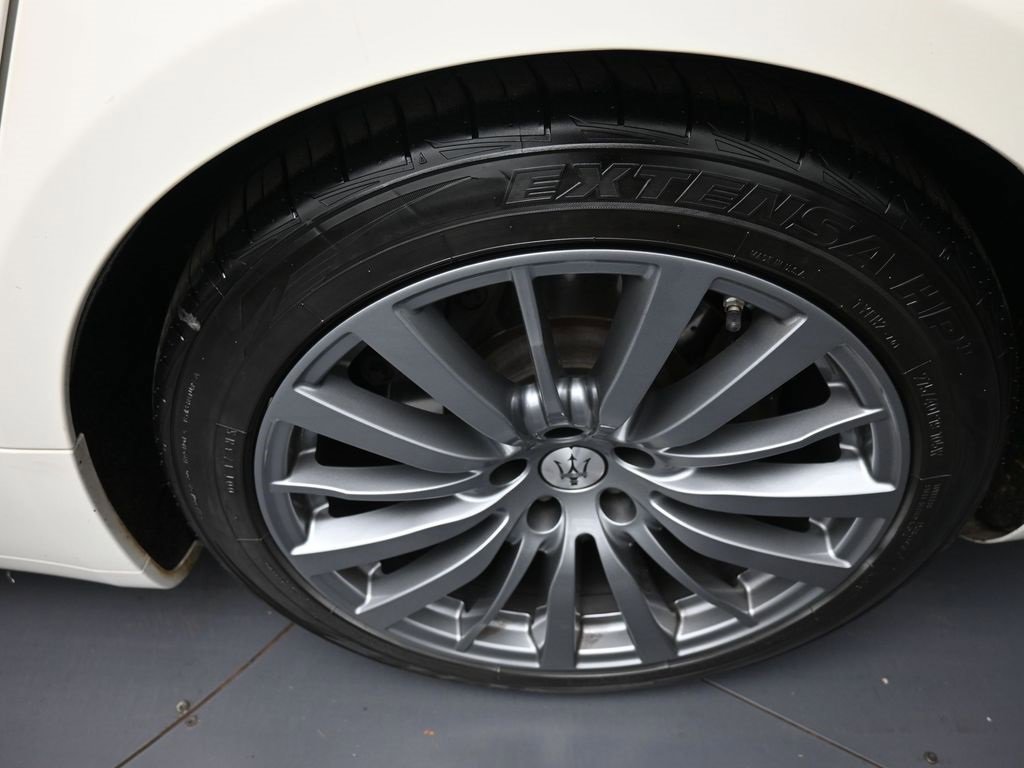 Used 2022 Maserati Ghibli Modena image 15