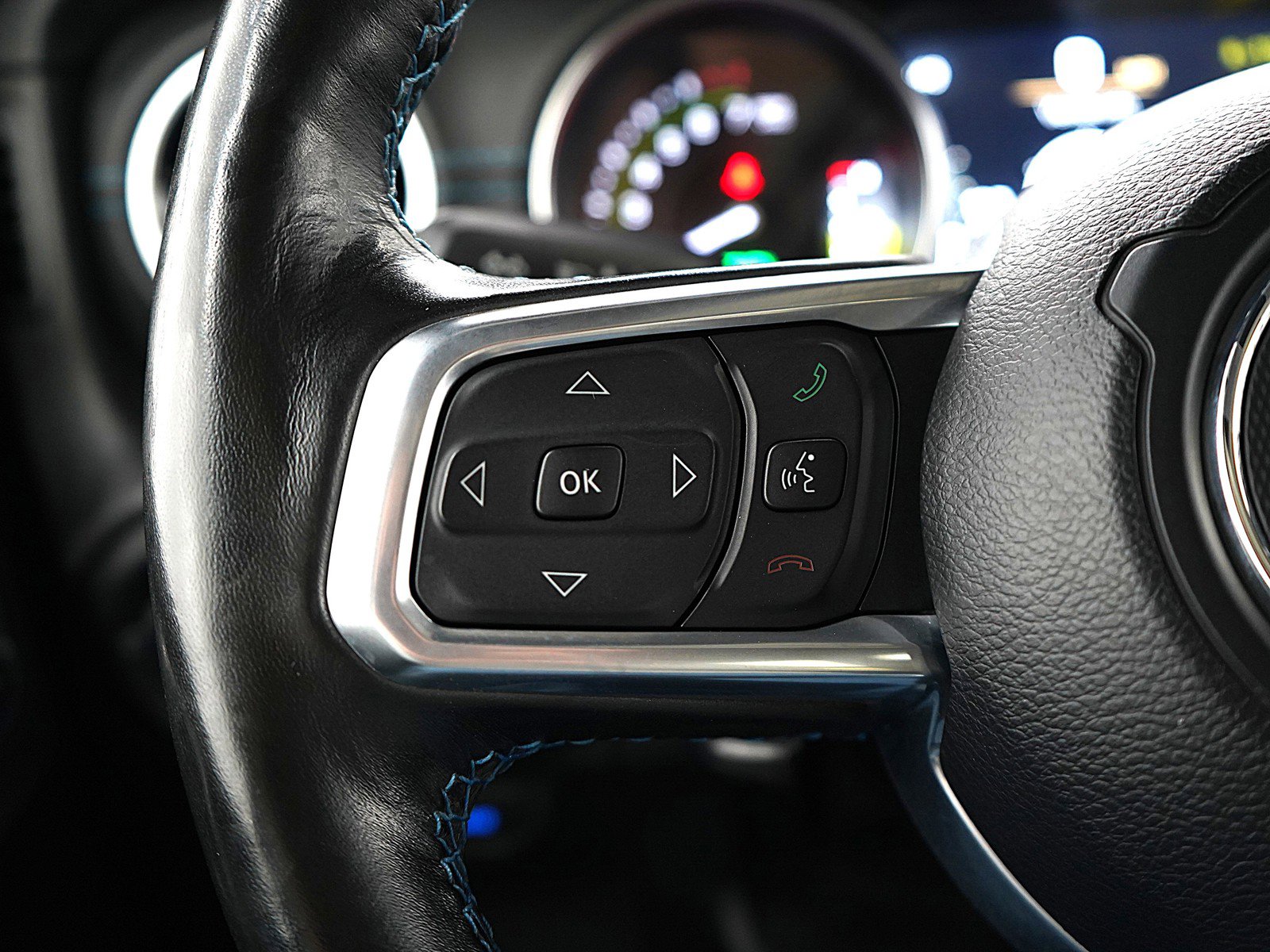 Used 2022 Jeep Wrangler Unlimited Rubicon 4xe w/ Steel Bumper Group image 26