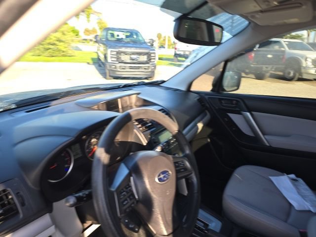 Used 2015 Subaru Forester 2.5i Premium AWD/4WD image 8