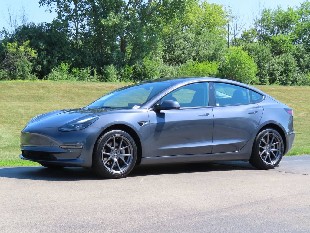 Used 2022 Tesla Model 3 Long Range AWD/4WD image 20