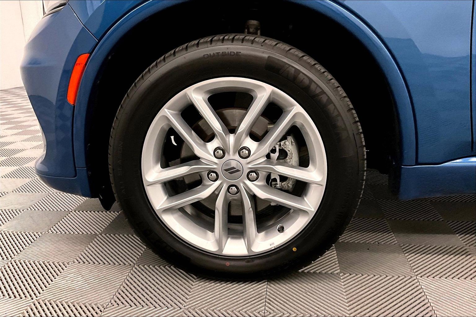 Used 2024 Dodge Durango GT AWD/4WD image 10
