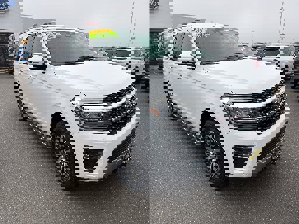 Used 2023 Ford Expedition Max Limited image 22