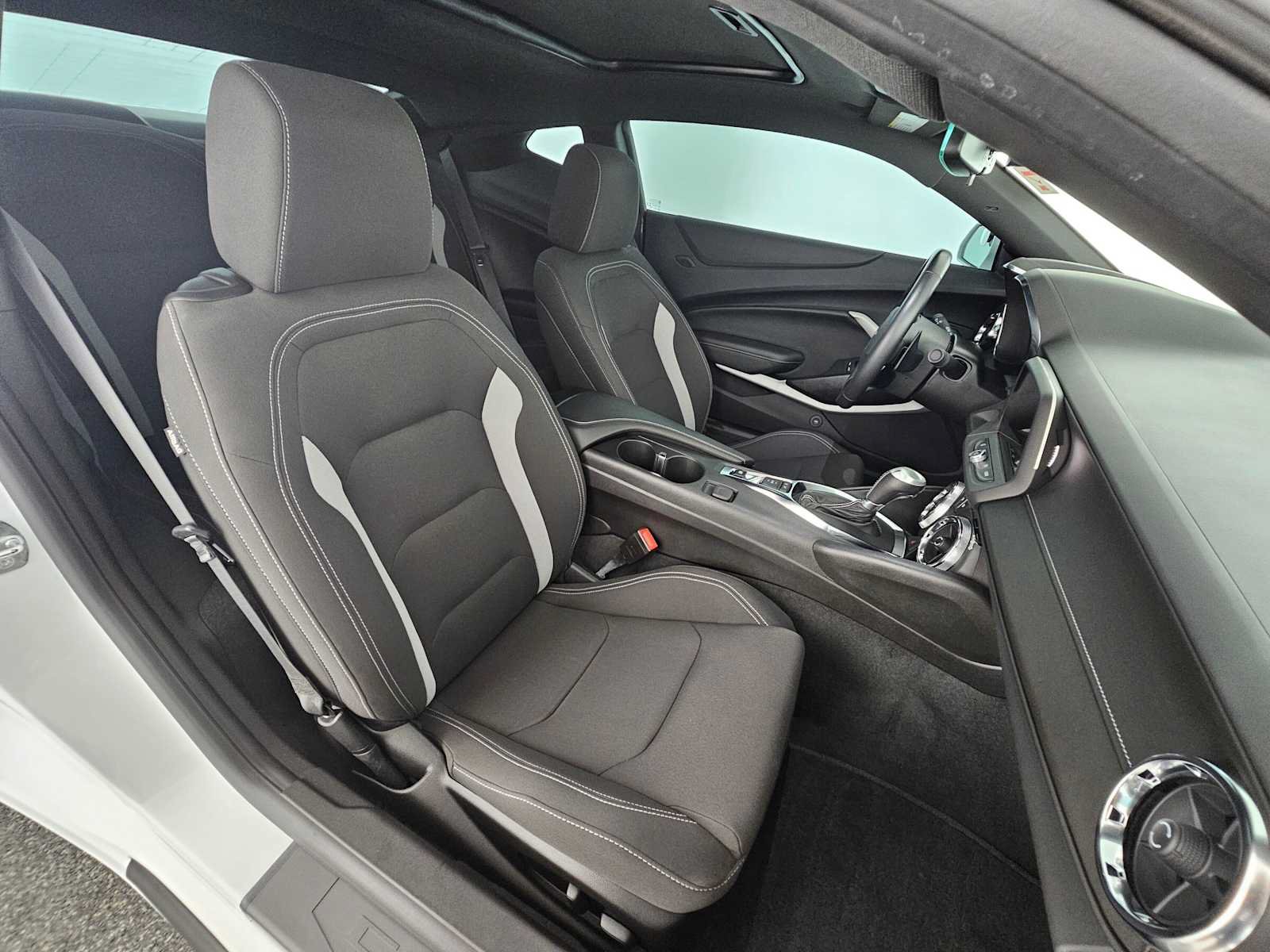 Used 2022 Chevrolet Camaro SS RWD image 22