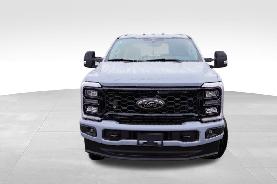 New 2026 Ford F250 Lariat w/ Black Appearance Package image 8