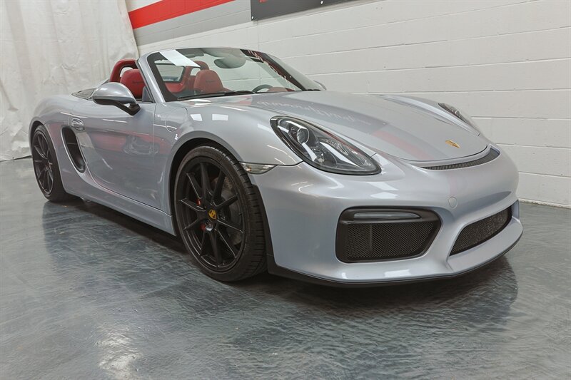 Used 2016 Porsche Boxster Spyder RWD image 32