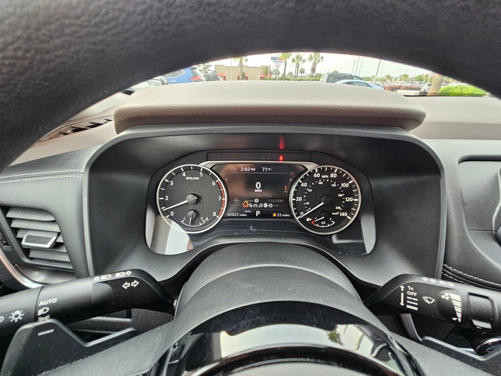 Used 2023 Nissan Rogue SV image 17