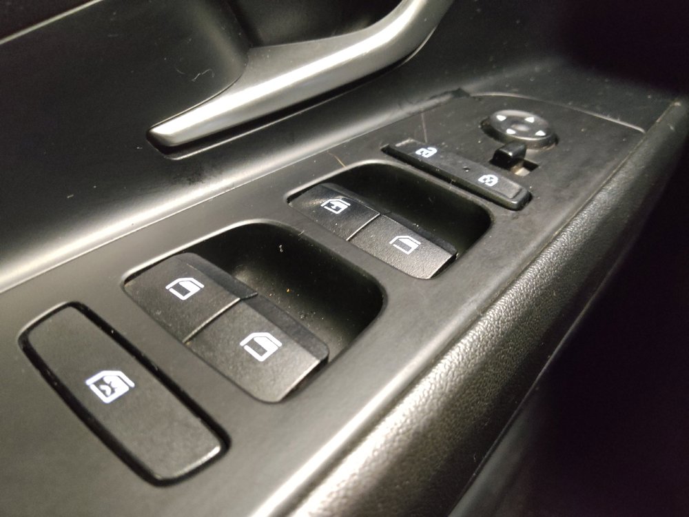 Used 2022 Hyundai Elantra SE w/ Preferred Accessory Package FWD image 27