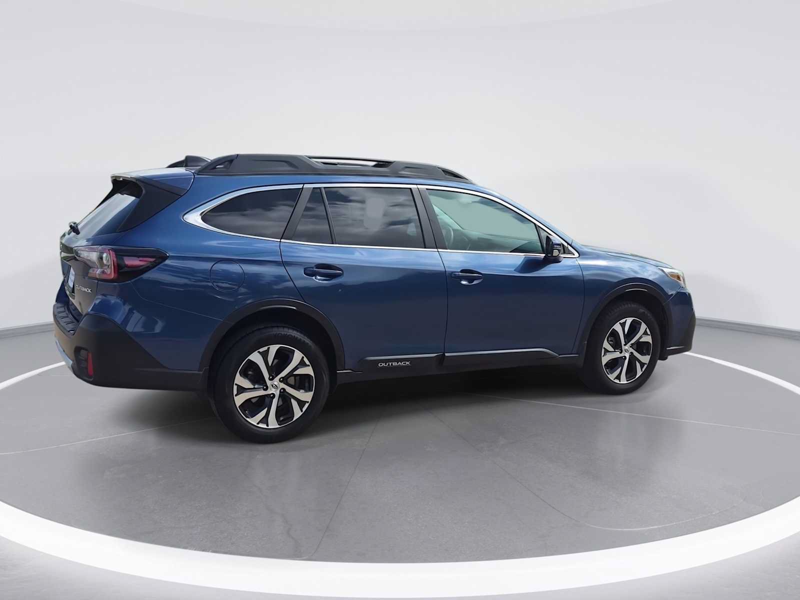Used 2021 Subaru Outback Limited w/ Popular Package #2 AWD/4WD image 8