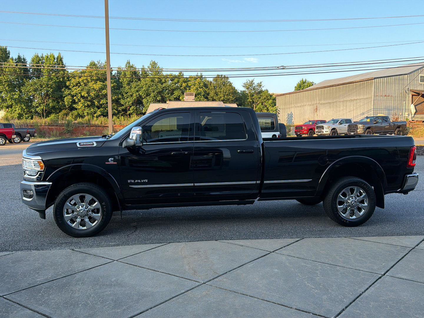 Used 2024 RAM 3500 Limited AWD/4WD image 14