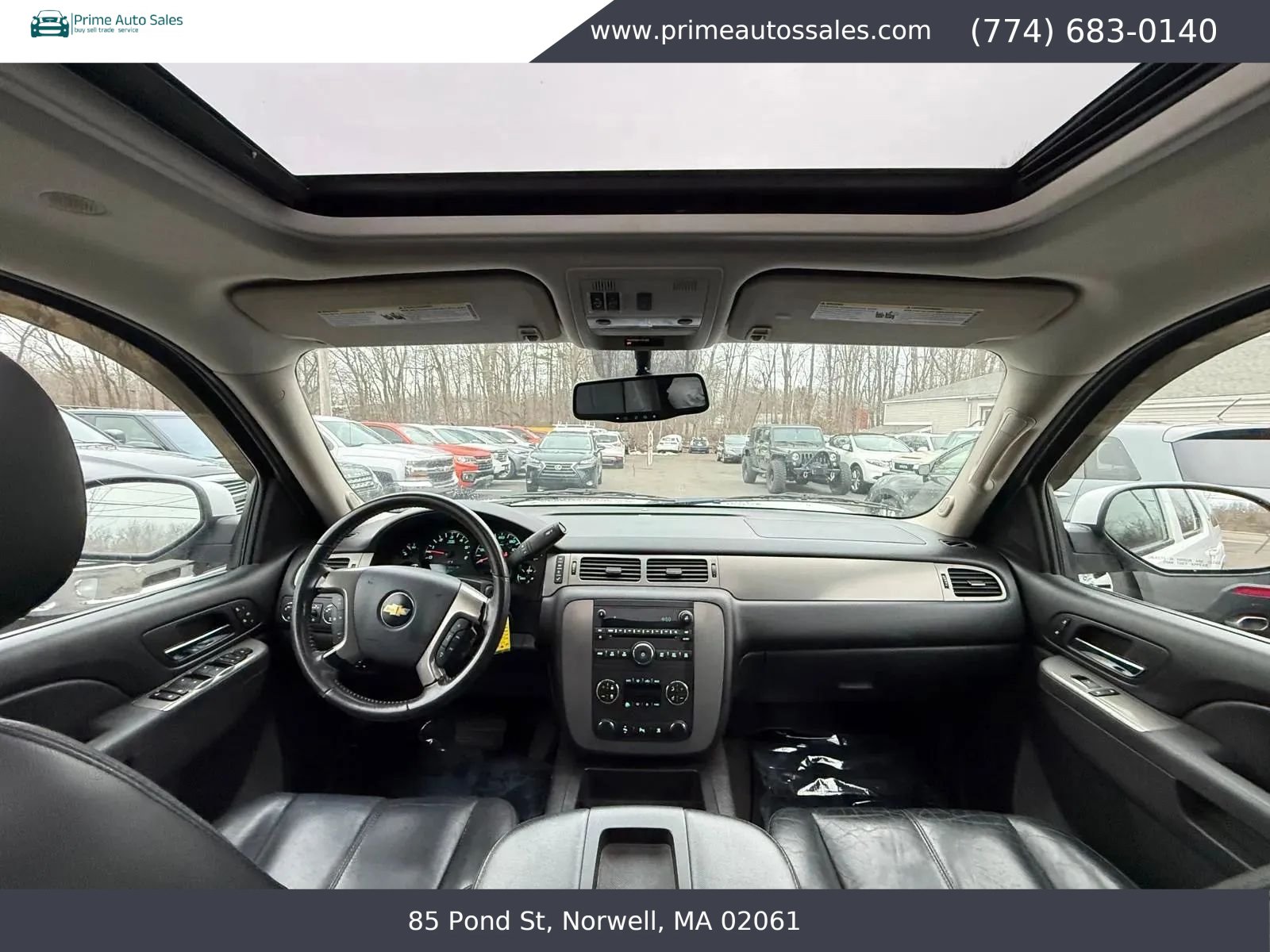 Used 2011 Chevrolet Tahoe LT w/ Luxury Package AWD/4WD image 19