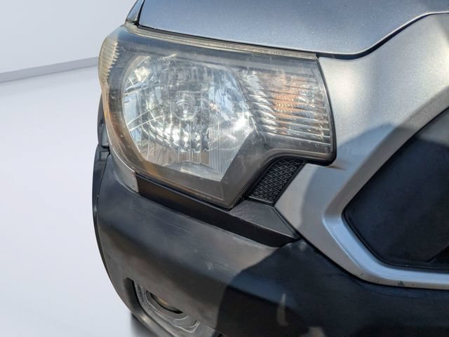 Used 2014 Toyota Tacoma PreRunner w/ Convenience Package RWD image 9