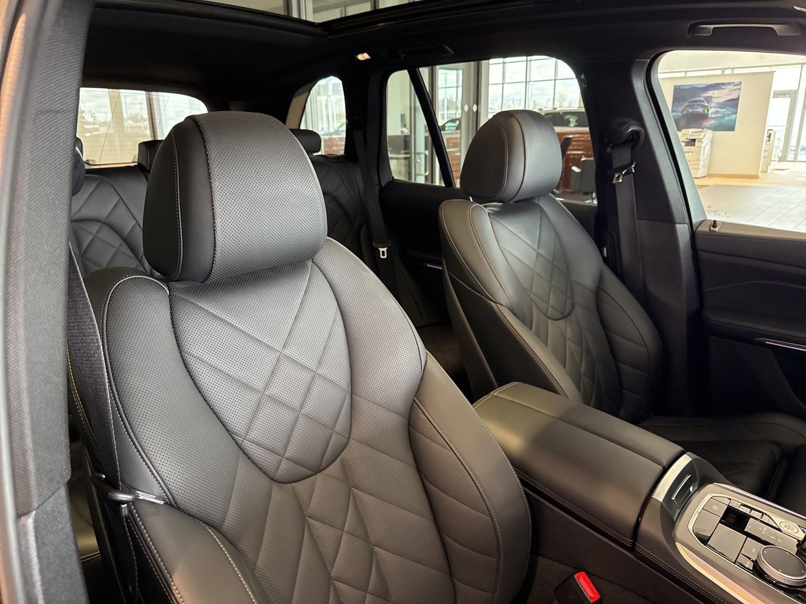 Used 2023 BMW X5 xDrive40i w/ M Sport Package image 35